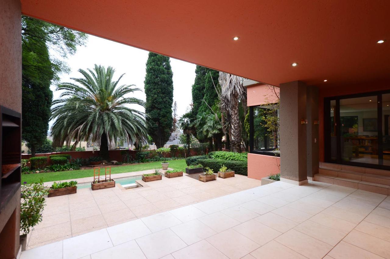 Chez Moe Hotel Germiston Exterior foto